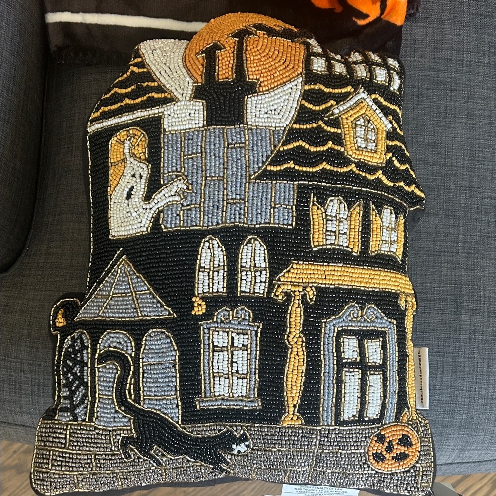 Haunted House Blanket and Beaded Haunted House Pillow Set - Picture 2 of 9